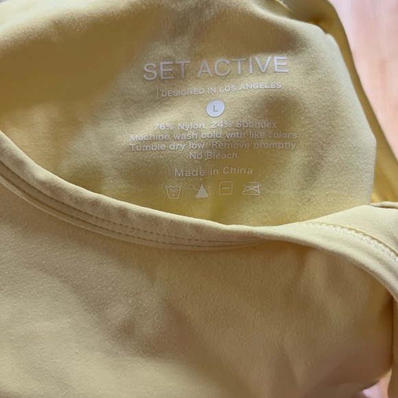 SET active wear one piece size L - Picture 2 of 3